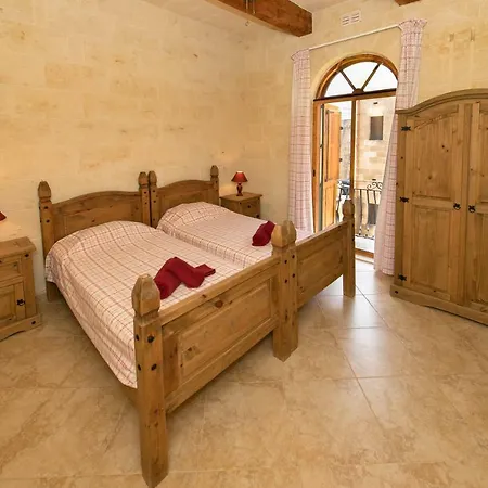 Villa Ta Xandru *